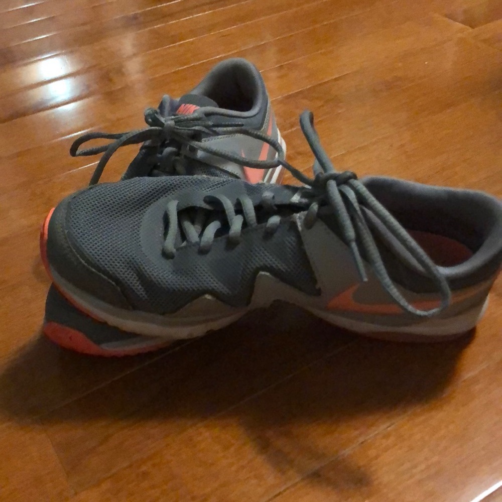 Nike shoes